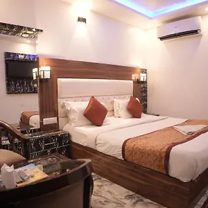Raj Palace - Igi Airport Delhi ***** New Delhi